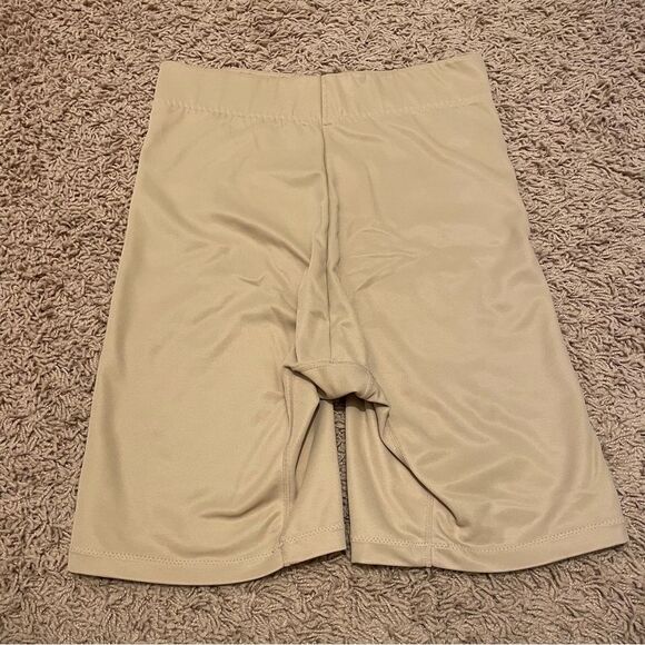 Sweet Nothings by Maidenform Thigh Slimming Shapewear Shorts Womens size Medium - Picture 2 of 7